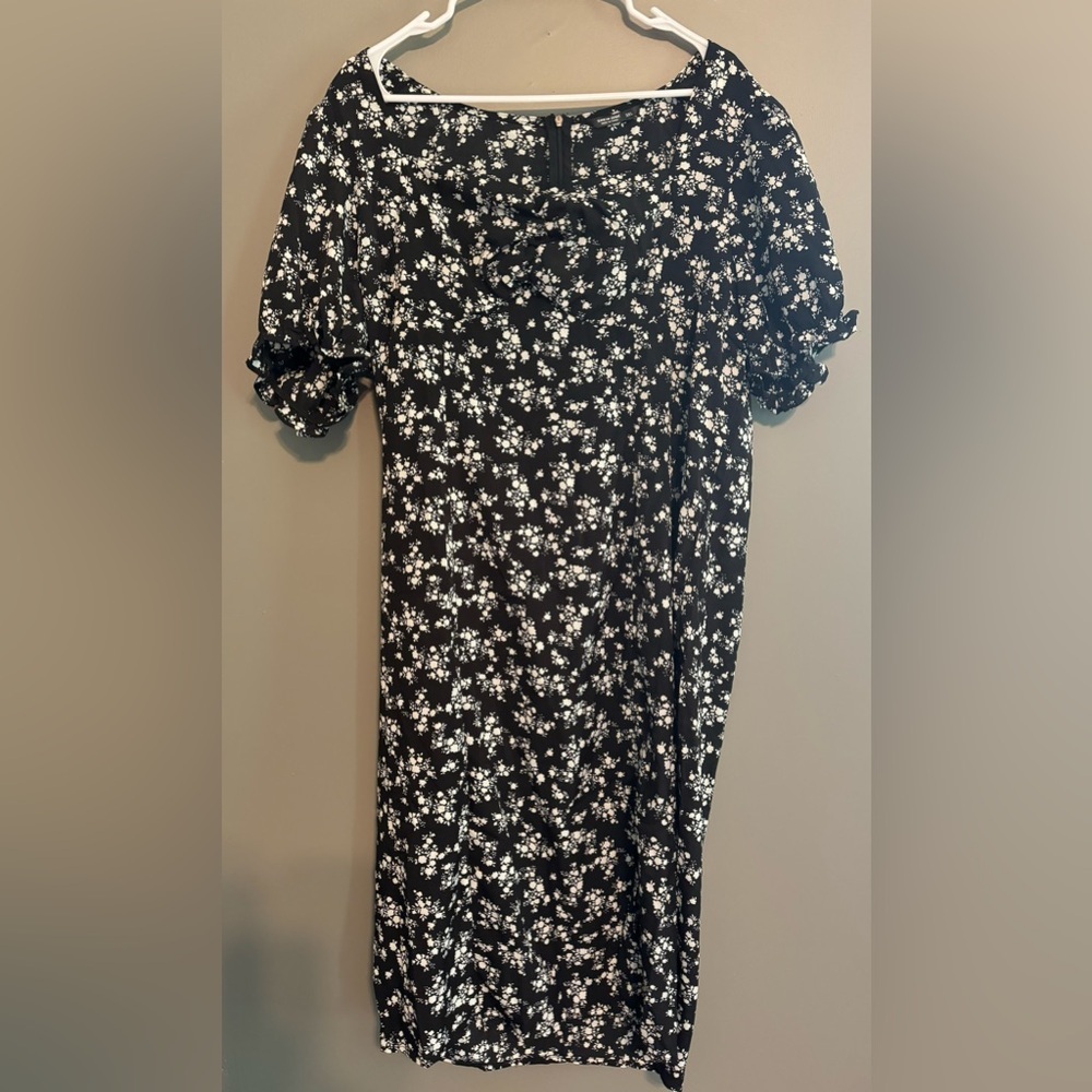 NWOT summer dress - Picture 2 of 2